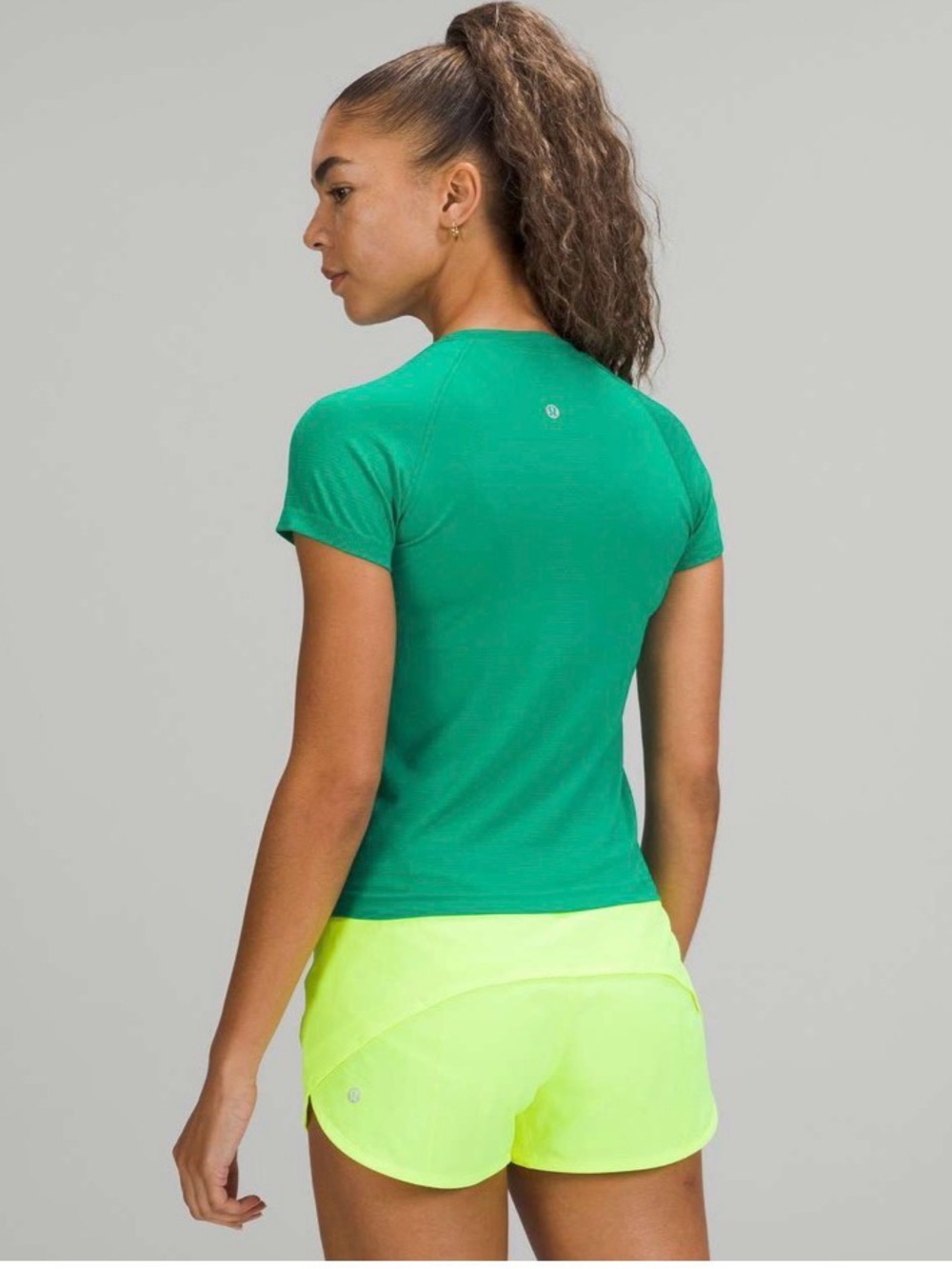Lululemon Swiftly Tech Short Sleeve Shirt 2.0 Race Length Top Emerald Ice Size 4
